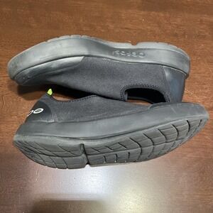 OOFOS OOmg Recovery Shoes Black Canvas Slip On Casual Women's Size 11